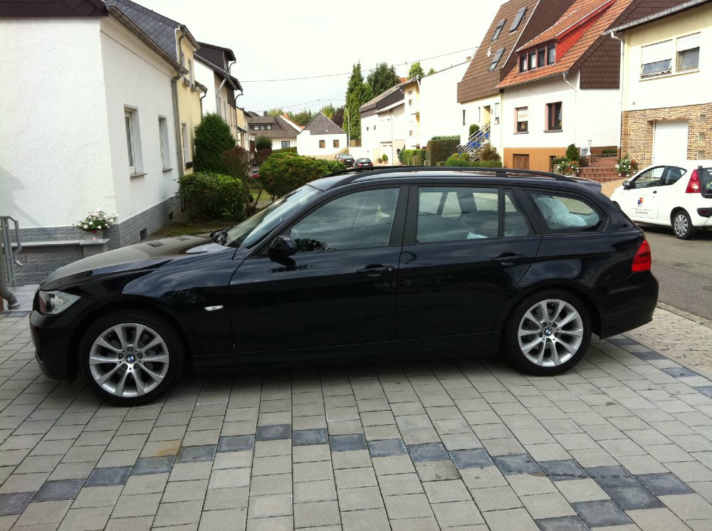 E91 318D Carbonschwarz - 3er BMW - E90 / E91 / E92 / E93