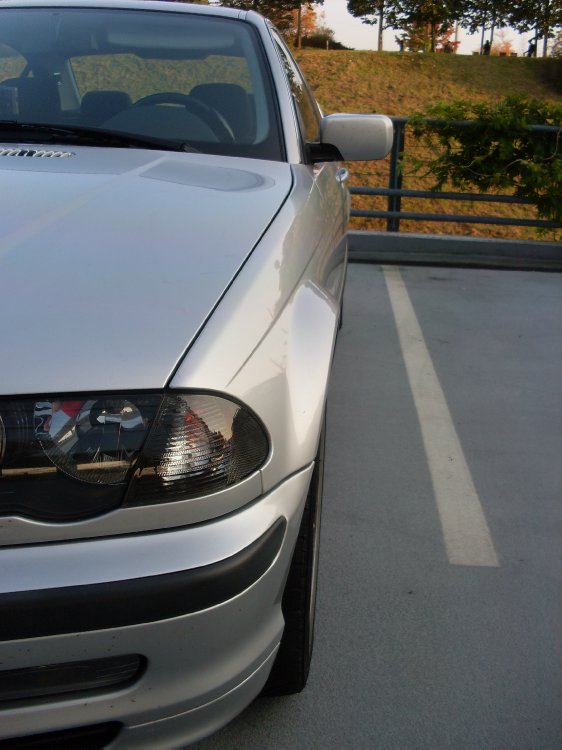 E46, 328i Limosine in Titansilber - 3er BMW - E46