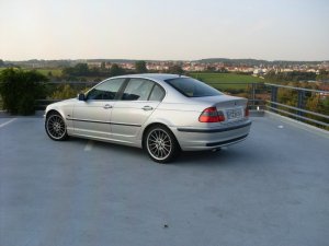 E46, 328i Limosine in Titansilber - 3er BMW - E46