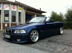 BMW 328i M-Paket.... my first car ;) - 3er BMW - E36