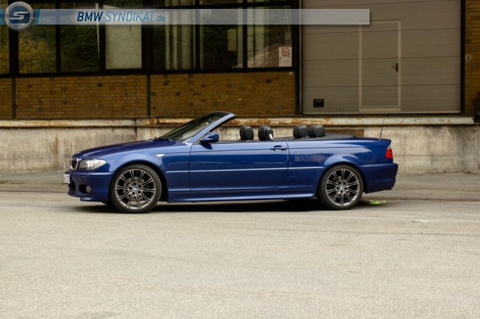 Le Mans-blaues 325i Cabrio - 3er BMW - E46 Le Mans-blaues 325i Cabrio - 3er BMW - E46