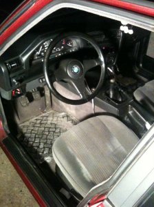 BMW. E30 320i Immer was zu tun.... - 3er BMW - E30
