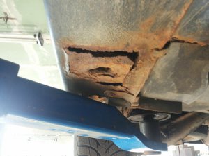 Avusblauer Wiederaufbau - 3er BMW - E36 Avusblauer Wiederaufbau - 3er BMW - E36