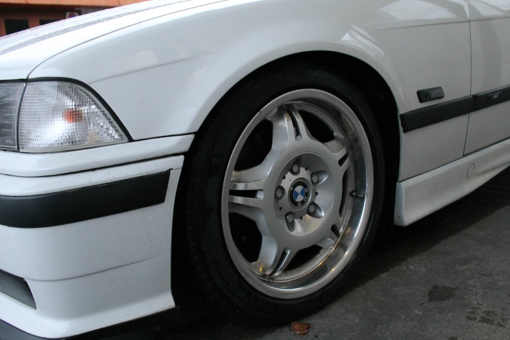 M3 E36 3.2 Coupe alpinweiss III- 1996 , manuell - 3er BMW - E36