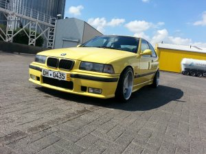 Compact 323ti Dakargelb - 3er BMW - E36