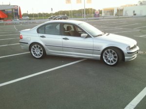 BMW 318i - 3er BMW - E46 BMW 318i - 3er BMW - E46