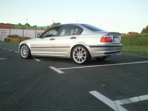 BMW 318i - 3er BMW - E46 BMW 318i - 3er BMW - E46