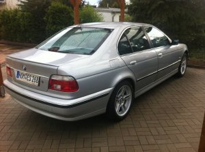 BMW 528i - 5er BMW - E39