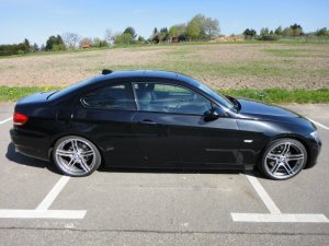 E92 325iA Coup - 3er BMW - E90 / E91 / E92 / E93