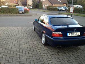 BMW E36 Coupe Avusblau - 3er BMW - E36