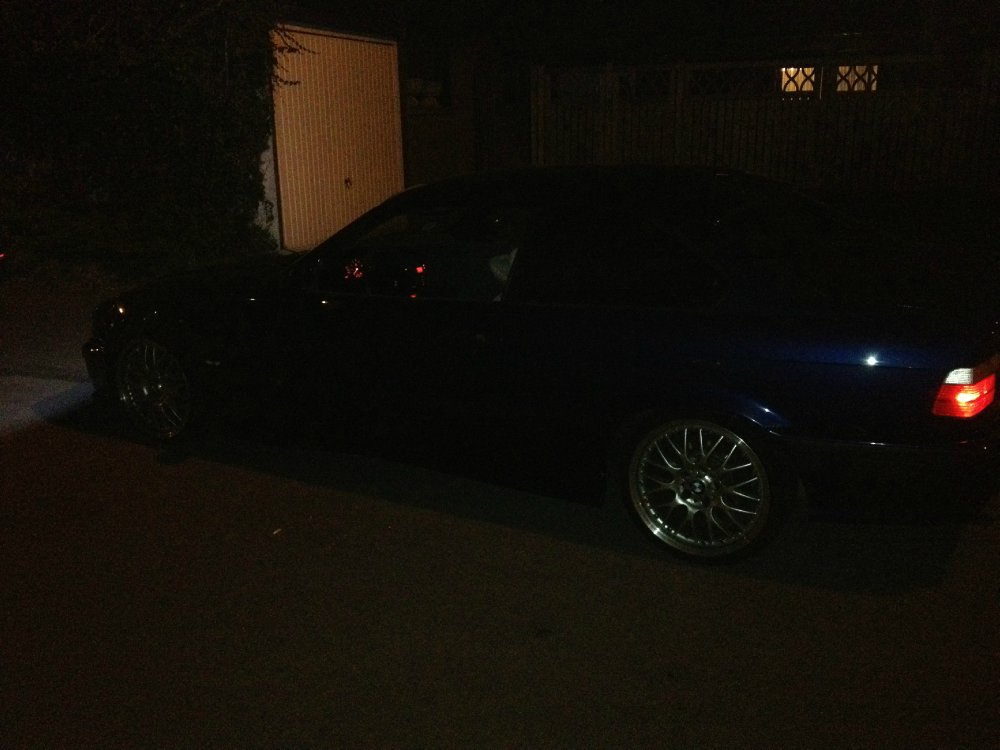 BMW E36 Coupe Avusblau - 3er BMW - E36 BMW E36 Coupe Avusblau - 3er BMW - E36