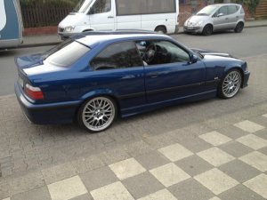 BMW E36 Coupe Avusblau - 3er BMW - E36 BMW E36 Coupe Avusblau - 3er BMW - E36
