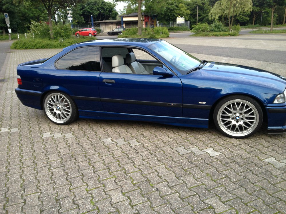 BMW E36 Coupe Avusblau - 3er BMW - E36 BMW E36 Coupe Avusblau - 3er BMW - E36