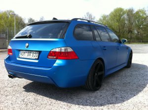 BMW E61 Matt Blau - 5er BMW - E60 / E61