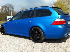 BMW E61 Matt Blau - 5er BMW - E60 / E61