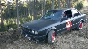 E30 from Hell - 3er BMW - E30