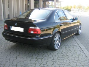 Bmw e39 Schwarz mit Asa Chromfelgen Neu Aufbau - 5er BMW - E39 Bmw e39 Schwarz mit Asa Chromfelgen Neu Aufbau - 5er BMW - E39