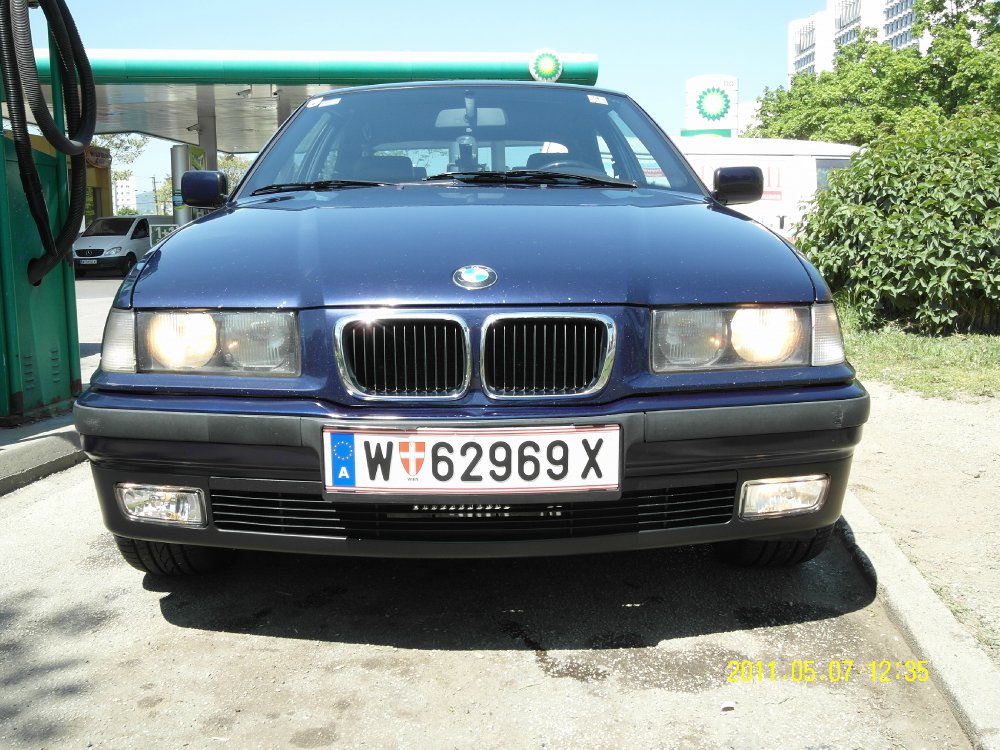 BMW 316i  "Blau und niedlich" - 3er BMW - E36