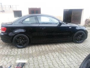 Star's 118d Coupe - 1er BMW - E81 / E82 / E87 / E88 Star's 118d Coupe - 1er BMW - E81 / E82 / E87 / E88