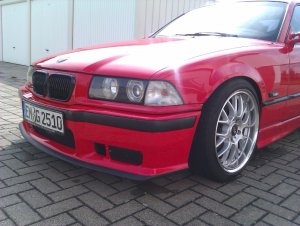 rotes Feuerwerk - 3er BMW - E36