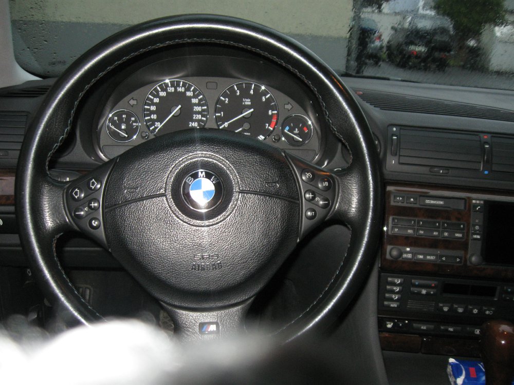 E38 noch im Aufbau - Fotostories weiterer BMW Modelle