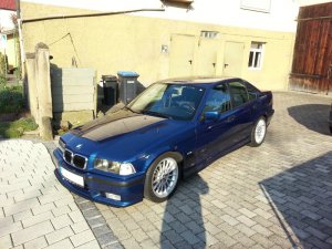 BMW e36 323i Limousine Sport Edition - 3er BMW - E36 BMW e36 323i Limousine Sport Edition - 3er BMW - E36