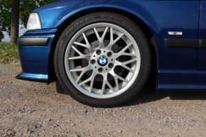 BMW Styling 78 Felge in 8x17 ET 47 mit Toyo  Reifen in 225/45/17 montiert vorn Hier auf einem 3er BMW E36 323i (Limousine) Details zum Fahrzeug / Besitzer