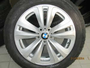 BMW  Felge in 8x18 ET 30 mit Continental  Reifen in 245/50/18 montiert hinten Hier auf einem 5er BMW F07 530d (Gran Turismo) Details zum Fahrzeug / Besitzer