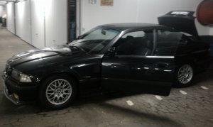 E36 Coupe 323i| 10x17 jetzt Mattschwarz - 3er BMW - E36