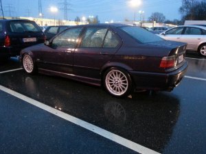 320i Limo, Daytona Violett auf O.Z Mito - 3er BMW - E36
