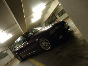 320i Limo, Daytona Violett auf O.Z Mito - 3er BMW - E36
