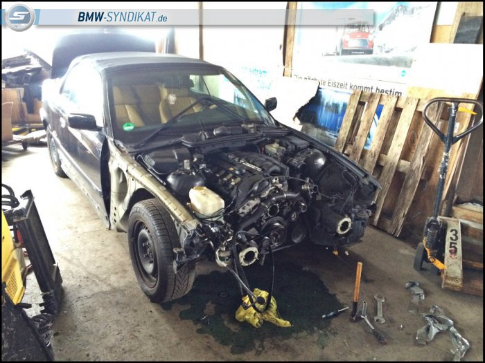 328i Cabrio wieder aufgebaut "Der Traum lebt" - 3er BMW - E36