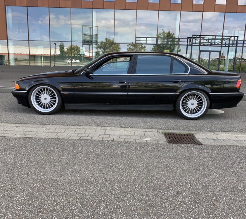 E38 728iL: Update: Totalschaden - Fotostories weiterer BMW Modelle