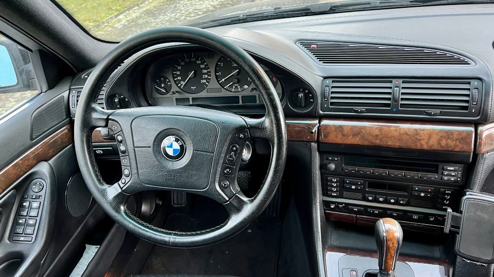 E38 728iL: Update: Totalschaden - Fotostories weiterer BMW Modelle