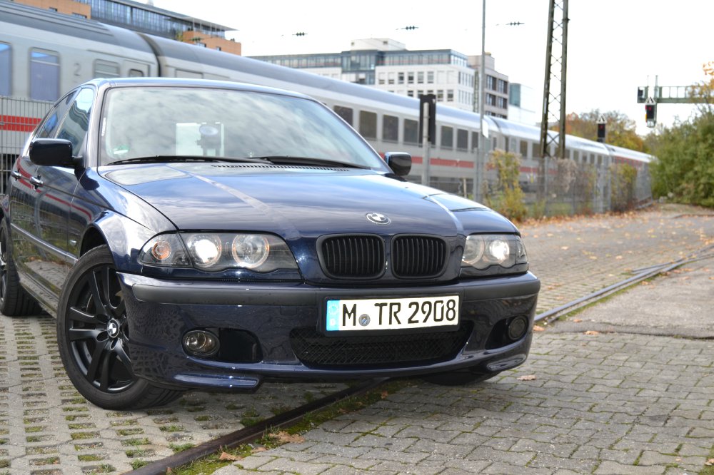 BMW 320i - 3er BMW - E46