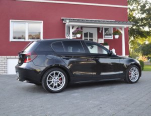 E87 BLACK - 1er BMW - E81 / E82 / E87 / E88 E87 BLACK - 1er BMW - E81 / E82 / E87 / E88