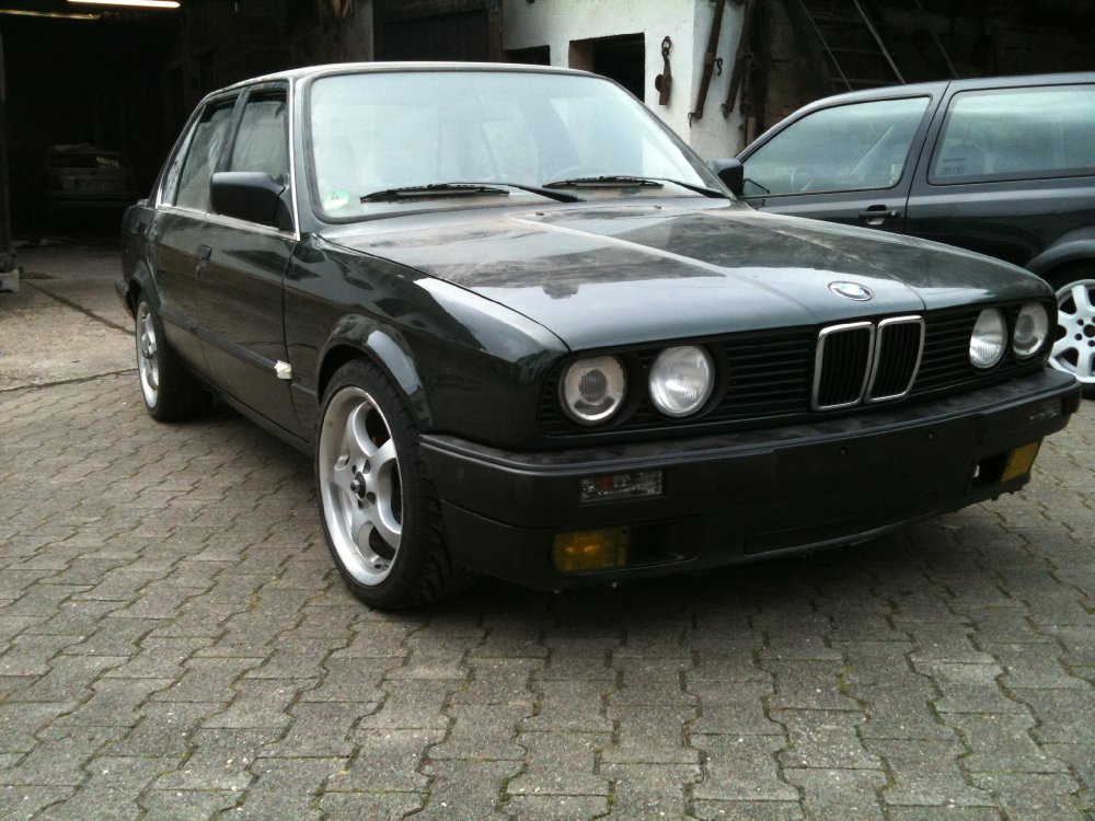 BMW E30 - 3er BMW - E30