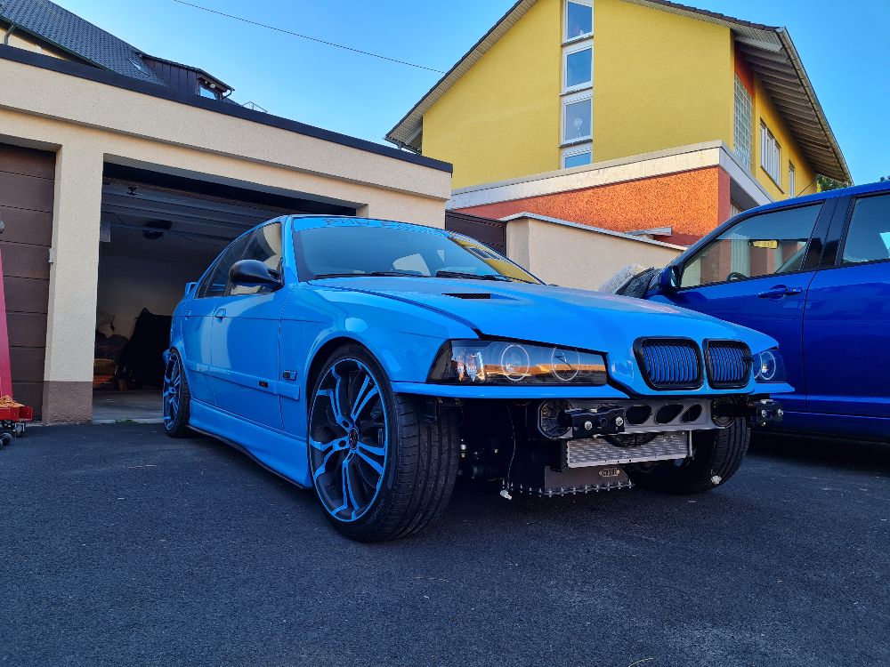 Blue Shark: e36V8 #Bollerwagen - 3er BMW - E36