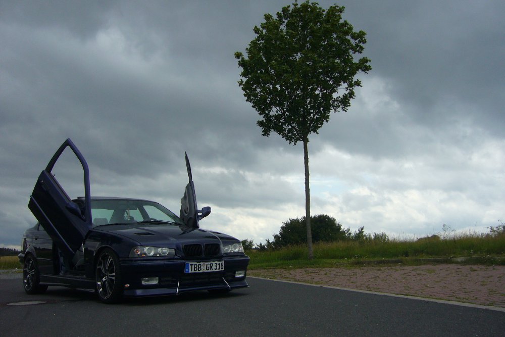 Blue Shark: e36V8 #Bollerwagen - 3er BMW - E36