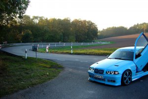 Blue Shark: e36V8 #Bollerwagen - 3er BMW - E36