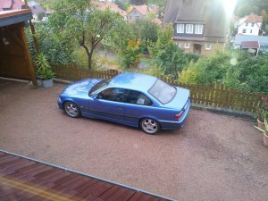328 Estorilblau - 3er BMW - E36
