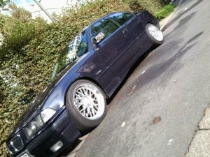 BMW 320i Coupe  (E36) - 3er BMW - E36
