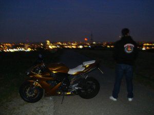 Yamaha R1 RN12 in Gold - Fremdfabrikate Yamaha R1 RN12 in Gold - Fremdfabrikate