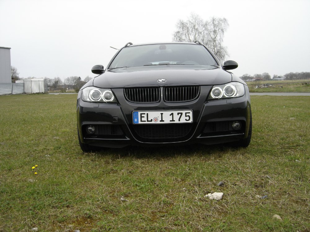 Black Sapphire - 3er BMW - E90 / E91 / E92 / E93