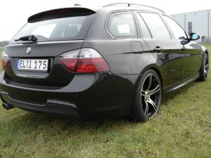 Black Sapphire - 3er BMW - E90 / E91 / E92 / E93