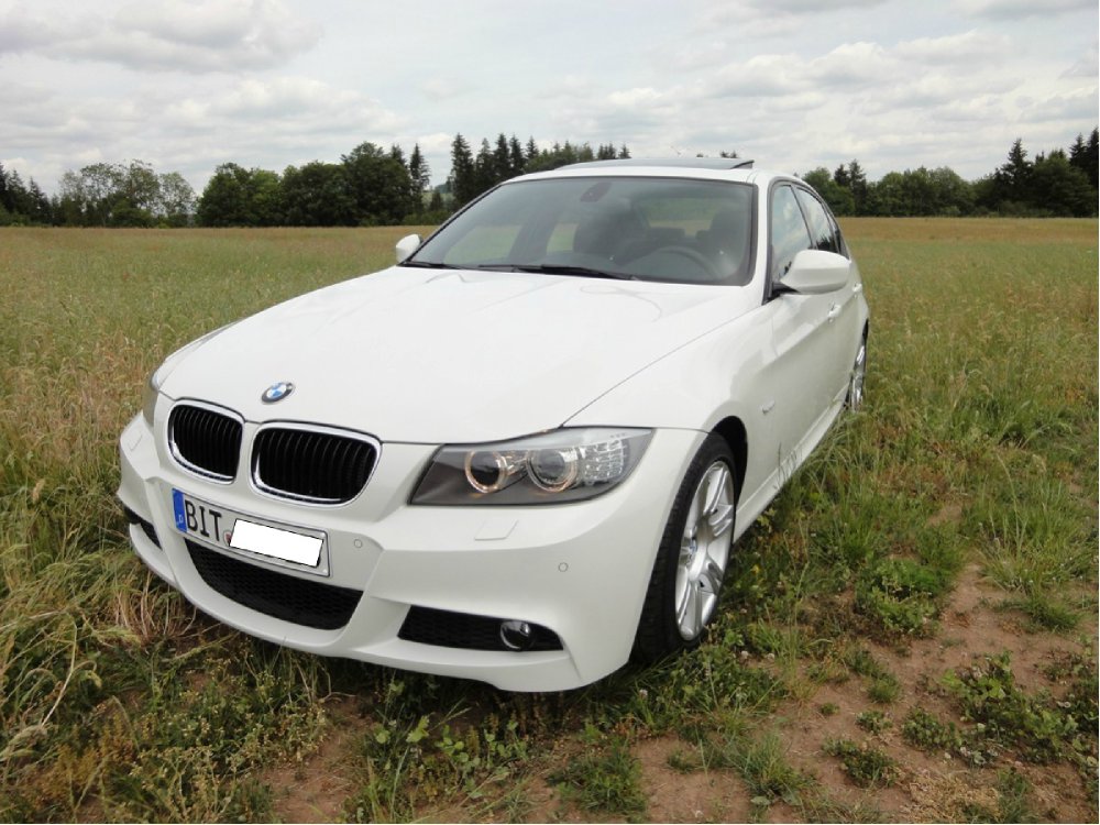 E90 318d M-Paket white - 3er BMW - E90 / E91 / E92 / E93