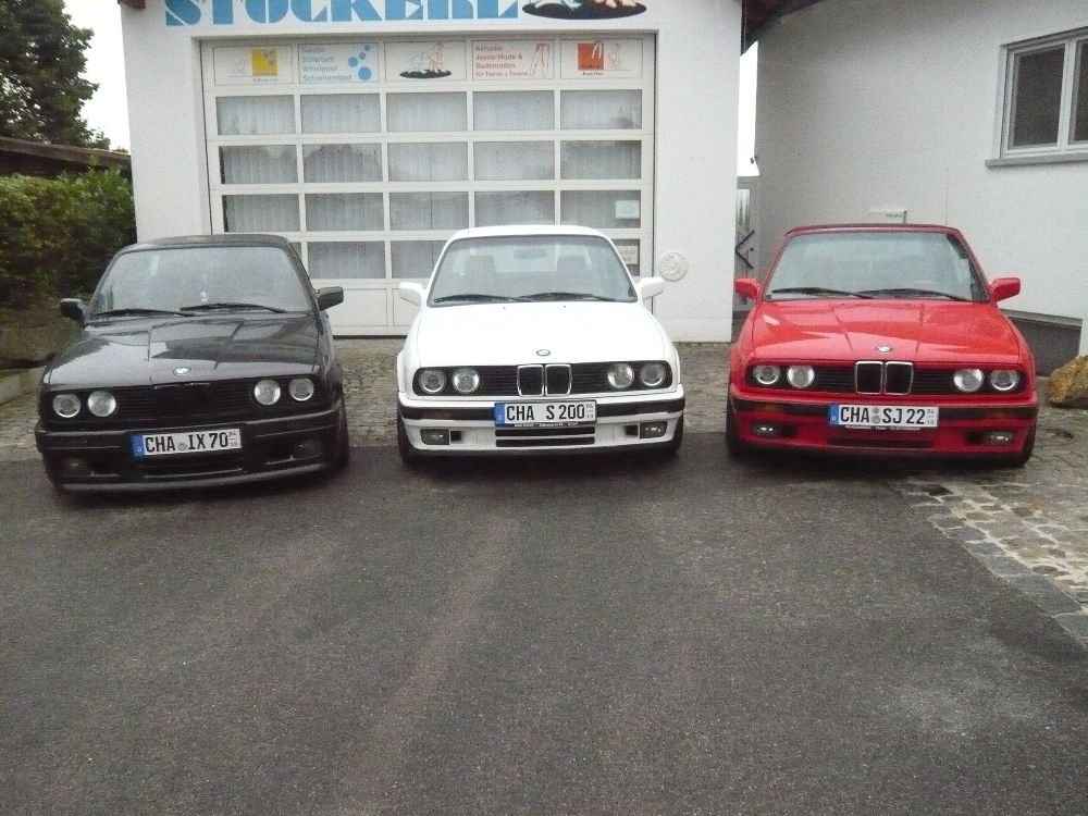 E30 Cabrio in rot - 3er BMW - E30