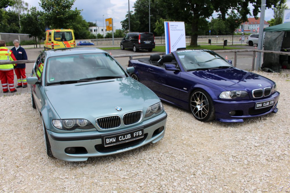 330Ci Individual Velvetblau - 3er BMW - E46