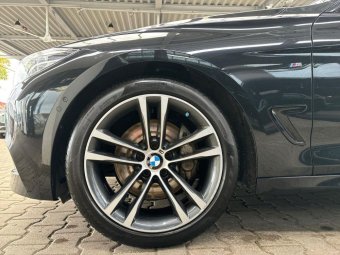 BMW Doppelspeiche 598 M Felge in 8x19 ET 30 mit Pirelli P Zero Reifen in 225/45/19 montiert vorn Hier auf einem 3er BMW F34 440i (Gran Turismo (GT)) Details zum Fahrzeug / Besitzer