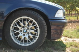 BMW Style 42 Felge in 7x16 ET 42 mit Dunlop  Reifen in 225/50/16 montiert vorn Hier auf einem 3er BMW E36 328i (Cabrio) Details zum Fahrzeug / Besitzer